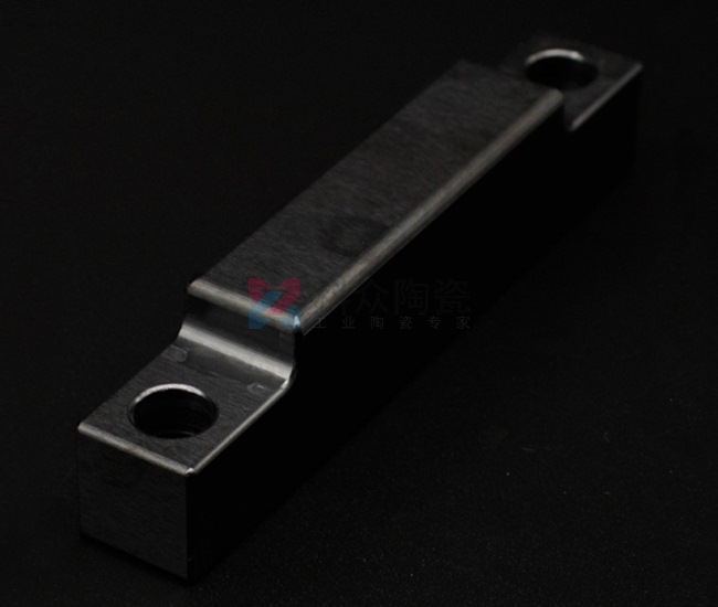 不同材質(zhì)的黑色陶瓷有些什么特點(diǎn)呢？（圖）