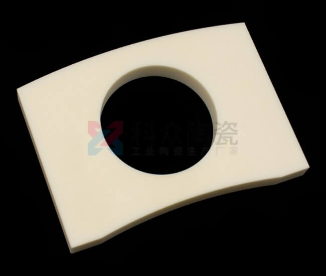 氧化鋁陶瓷干壓成型需要注意的有哪些呢？（圖）