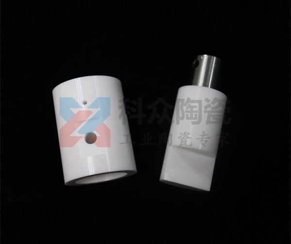 絕緣瓷套的介紹及材質(zhì)(圖)