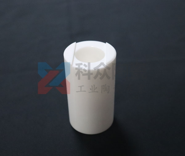 高鋁陶瓷耐磨管是什么？它的優點在哪？