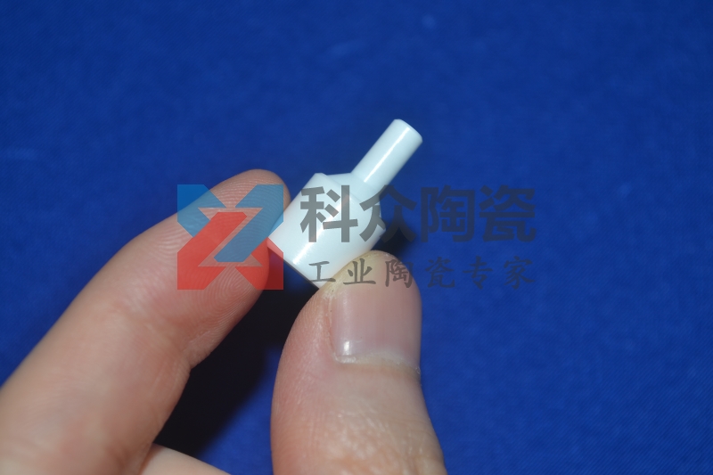 氧化鋯陶瓷推桿的特點體現在什么方面?